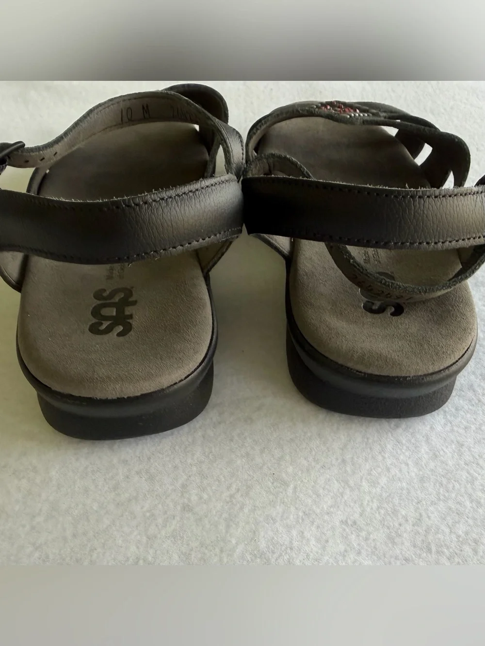 SAS Handcrafted Leather Huarache Sandals Black Stitch Detail Ankle Strap Size 10
